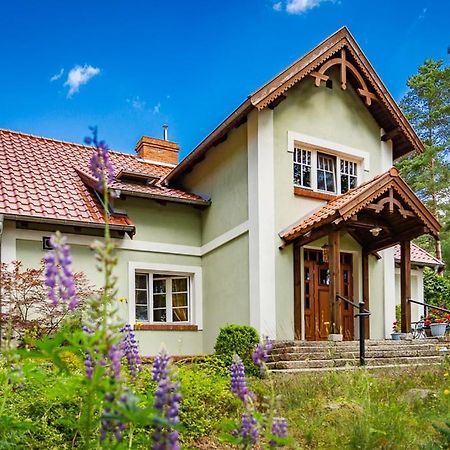 Mazurska Lesniczowka Nowy Zyzdroj Bed & Breakfast エクステリア 写真