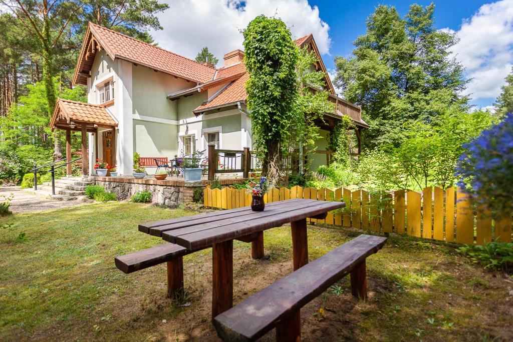 Mazurska Lesniczowka Nowy Zyzdroj Bed & Breakfast エクステリア 写真