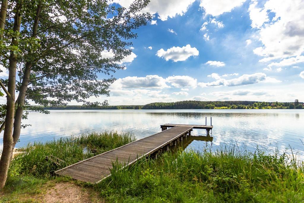 Mazurska Lesniczowka Nowy Zyzdroj Bed & Breakfast エクステリア 写真